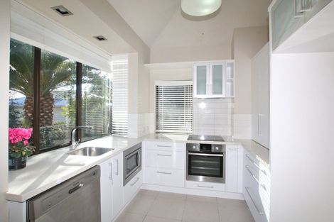 Photo of property in 2/24 Aramoana Avenue, Devonport, Auckland, 0624