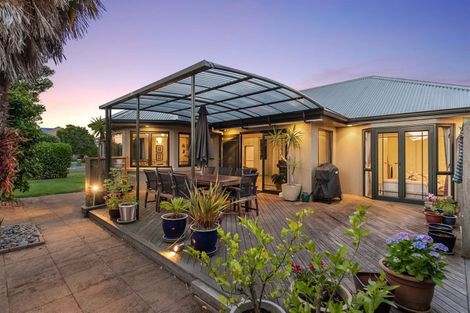 Photo of property in 11 Grosvenor Place, Rototuna, Hamilton, 3210