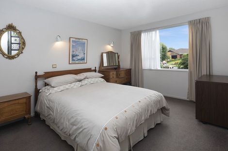 Photo of property in 7 Brigadoon Place Avonhead Christchurch City