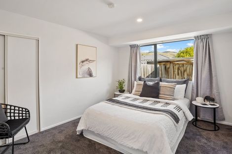 Photo of property in 15 Oakview Lane, Cashmere, Christchurch, 8022