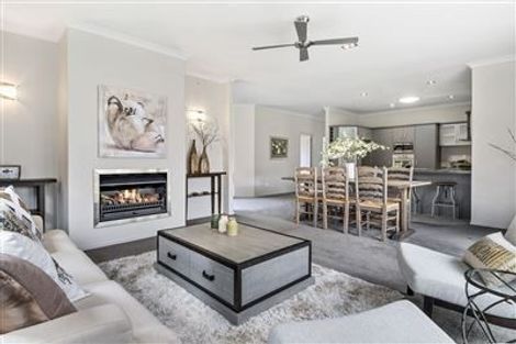 Photo of property in 44 Glenmonarch Place, Pyes Pa, Tauranga, 3112