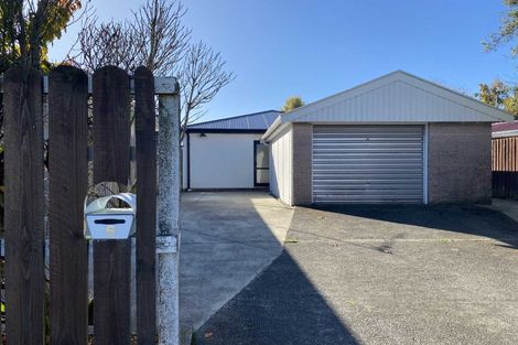Photo of property in 2 Longmuir Street, Ilam, Christchurch, 8041