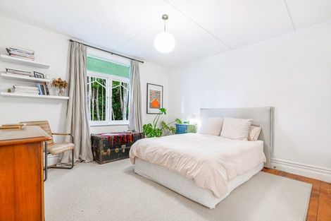 Photo of property in 262 Glengarry Road, Glen Eden, Auckland, 0602