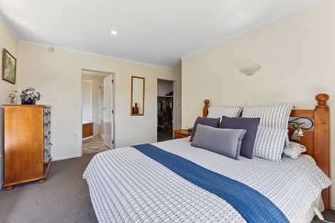 Photo of property in 223 Heatherlea East Road, Levin, 5571