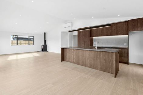 Photo of property in 6 Waddell Street, Lake Hawea, 9382