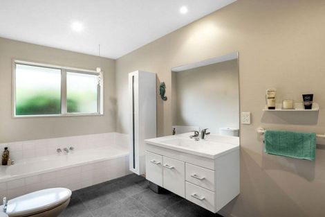 Photo of property in 16d Waitikiri Drive, Parklands, Christchurch, 8083