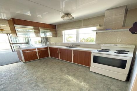 Photo of property in 42 Greendale Avenue, Avonhead, Christchurch, 8042