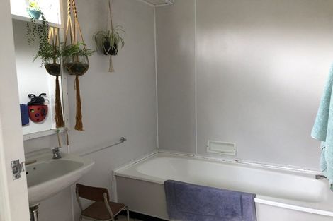 Photo of property in 3 Chesterton Street, Johnsonville, Wellington, 6037