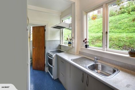 Photo of property in 34 Adderley Terrace, Ravensbourne, Dunedin, 9022