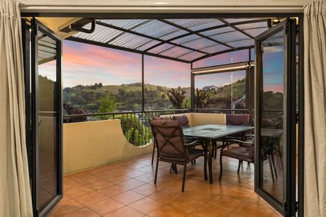 Photo of property in 11a Cumberland Rise, Taradale, Napier, 4112