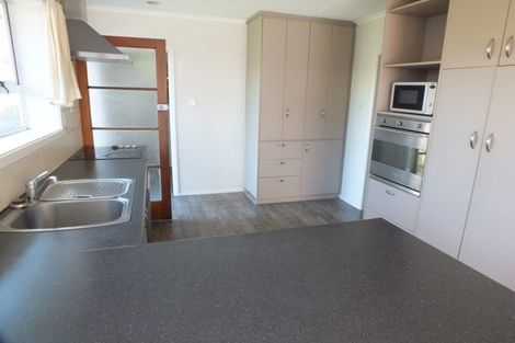 Photo of property in 19 Solway Avenue, Ilam, Christchurch, 8041