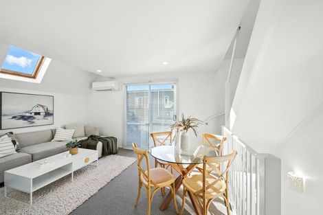 Photo of property in 2/31 Gloucester Street, Christchurch Central, Christchurch, 8013