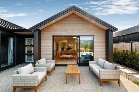 Photo of property in Wooing Tree Vineyard Ltd, 6 Blondie Drive, Cromwell, 9310