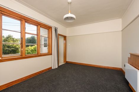 Photo of property in Ionian Flats, 123-125 Brougham Street, Mount Victoria, Wellington, 6011