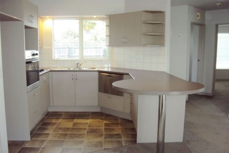 Photo of property in 6 Woodfield Lane, Redwood, Christchurch, 8051