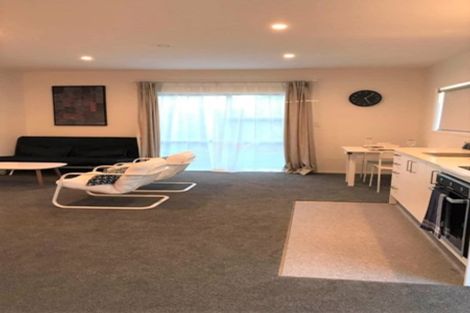 Photo of property in 871 Whangaparaoa Road, Manly, Whangaparaoa, 0930