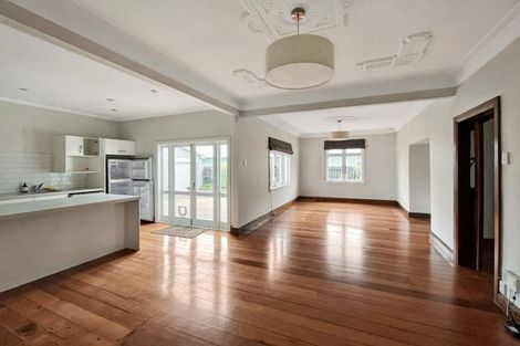 Photo of property in 38 Guy Avenue, Takaro, Palmerston North, 4410