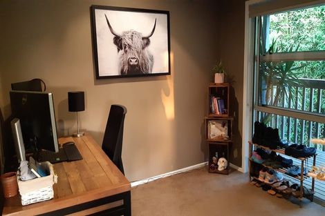 Photo of property in 1/38 Carlisle Road, Browns Bay, Auckland, 0630