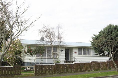 Photo of property in 15 Grenville Street, Marfell, New Plymouth, 4310
