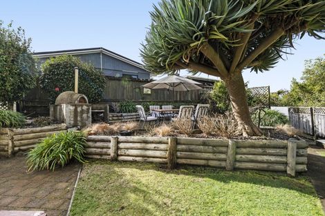 Photo of property in 103e Barrett Road, Whalers Gate, New Plymouth, 4310