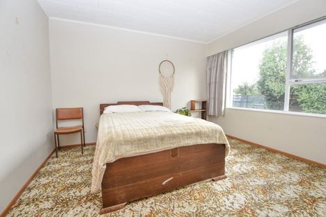 Photo of property in 6a Tait Place, Carterton, 5713