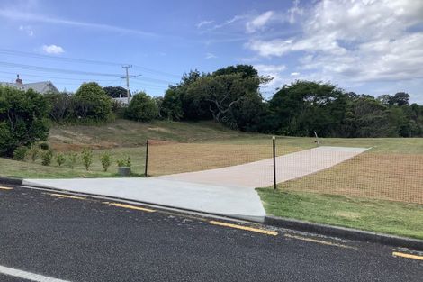 Photo of property in 1 Raiomiti Street, Fitzroy, New Plymouth, 4312