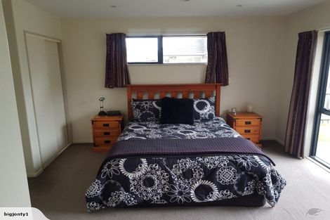 Photo of property in 6a Blarney Place, Casebrook, Christchurch, 8051