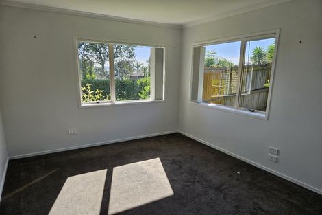 Photo of property in 1 Anchorite Way, Red Beach, 0932