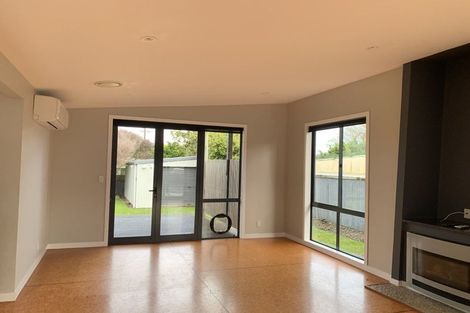 Photo of property in 6 Hohiria Street, Waikanae Beach, Waikanae, 5036