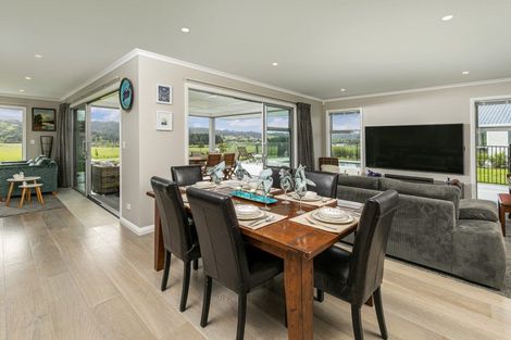 Photo of property in 12 Awatiro Drive, Kaukapakapa, 0871