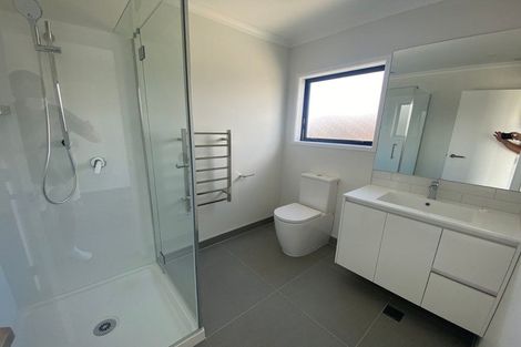 Photo of property in 44 Manarini Road, Westgate, Auckland, 0614