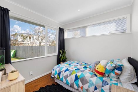 Photo of property in 1 Waipani Road, Te Atatu Peninsula, Auckland, 0610