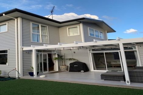 Photo of property in 5 Riroriro Road, Hobsonville, Auckland, 0616