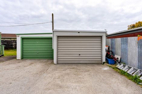 Photo of property in 2/6 Wicklow Place, Bell Block, New Plymouth, 4312