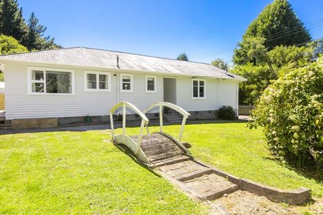 Photo of property in 46 Bridge Road, Birchville, Upper Hutt, 5018