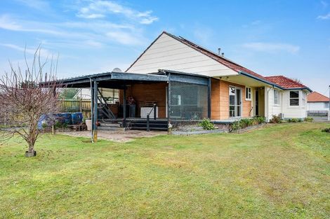Photo of property in 4 Lee Place, Bader, Hamilton, 3206