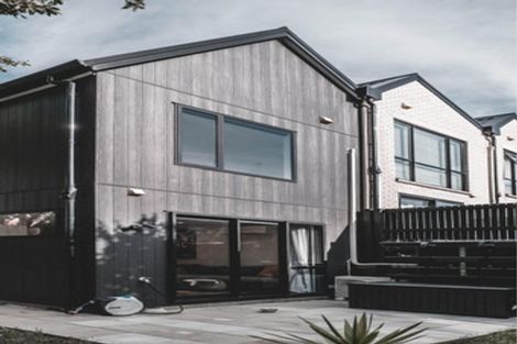 Photo of property in 40 Wharara Lane, Massey, Auckland, 0614