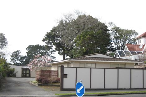 Photo of property in 65 Victoria Road, New Plymouth, 4310