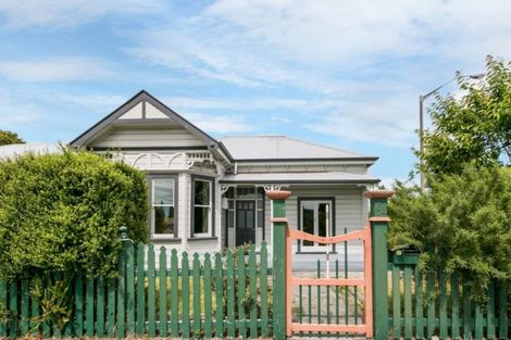 Photo of property in 63 Wellesley Road, Napier South, Napier, 4110