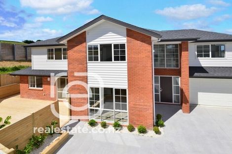 Photo of property in 68 Huntington Park Drive, Greenhithe, Auckland, 0632