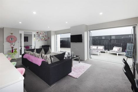 Photo of property in 5 Torrey Pines, Waimairi Beach, Christchurch, 8083