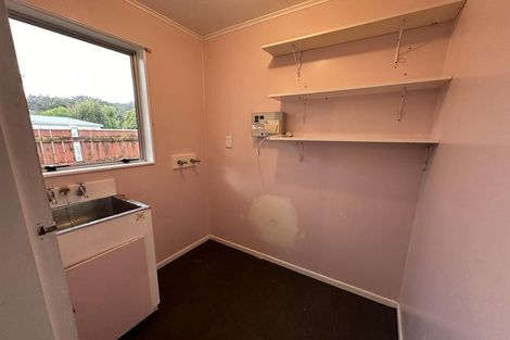 Photo of property in 2 Wyoming Grove, Totara Park, Upper Hutt, 5018