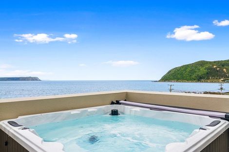 Photo of property in 73 Moana Road, Plimmerton, Porirua, 5026