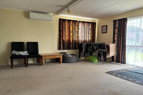 Photo of property in 26 Simons Street, Moturoa, New Plymouth, 4310