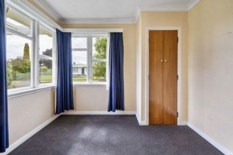 Photo of property in 24 Kent Crescent, Awapuni, Palmerston North, 4412