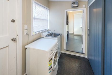 Photo of property in 74 Harrison Street, Whanganui, 4500