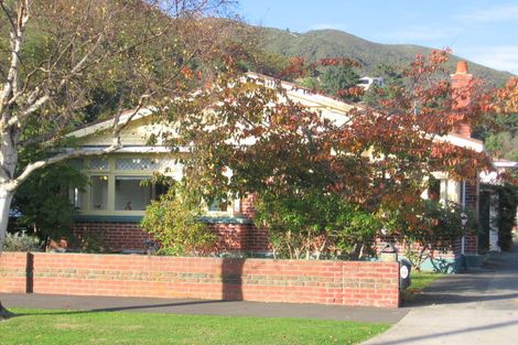 Photo of property in 24 Norton Park Avenue, Fairfield, Lower Hutt, 5011