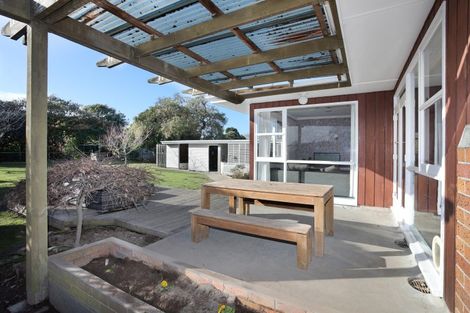 Photo of property in 22 Wellington Street, Feilding, 4702