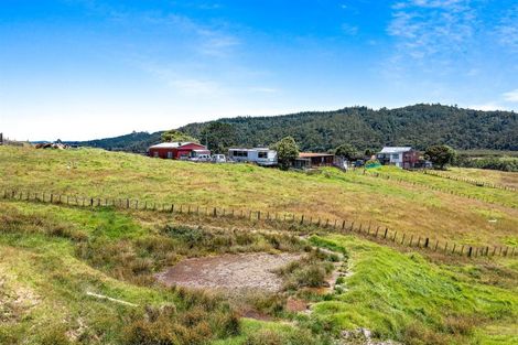 Photo of property in 380 Kaipara Coast Highway, Helensville, Kaukapakapa, 0871