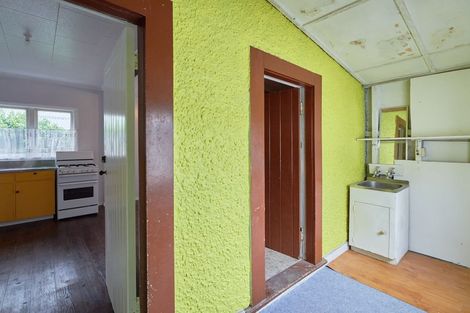 Photo of property in 9 Chelwood Street, Takaro, Palmerston North, 4412